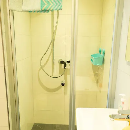 Ferienwohnung Und Gaestezimmer Reis-Kohl Mehring  Extérieur photo