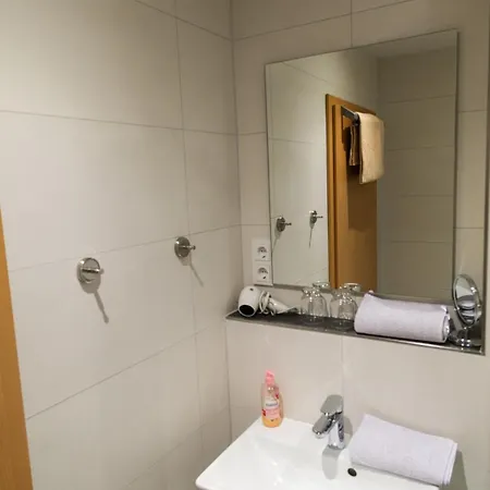 Ferienwohnung Und Gaestezimmer Reis-Kohl Mehring  Extérieur photo
