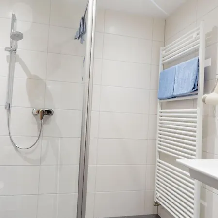 Ferienwohnung Und Gaestezimmer Reis-Kohl Mehring  Chambre photo