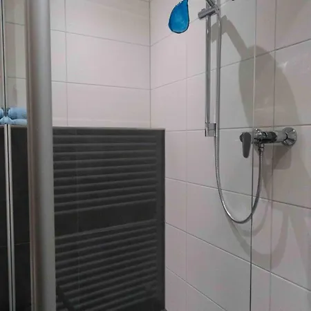 Ferienwohnung Und Gaestezimmer Reis-Kohl Mehring  Chambre photo