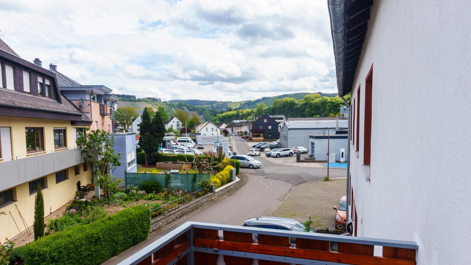 Appartement Und Gaestezimmer Reis-kohl Mehring (Rhineland-Palatinate)